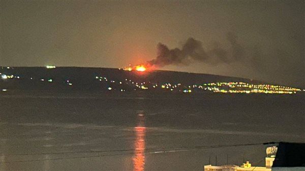 مستوطنون يخلون منازلهم في كريات شمونة بعد صواريخ حزب الله الحارقة