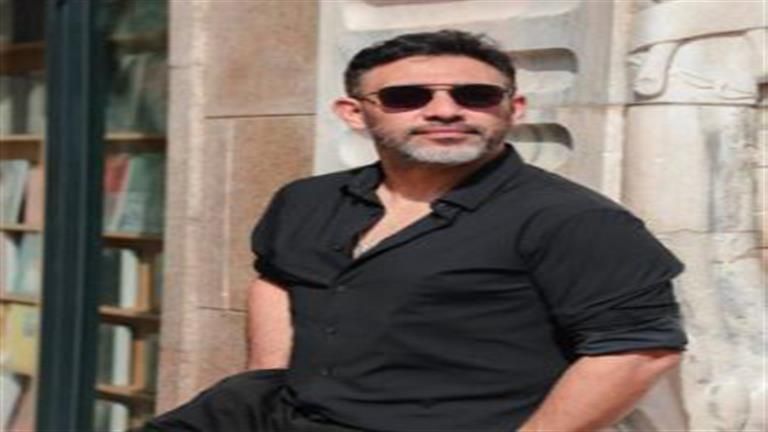 "هتوحشني أوي".. عمرو مصطفى ينعى الشاعر أحمد علي موسى