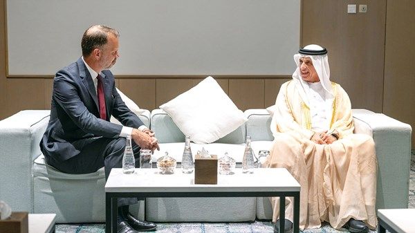 سعود بن صقر: ترسيخ علاقات التعاون والشراكة مع أميركا