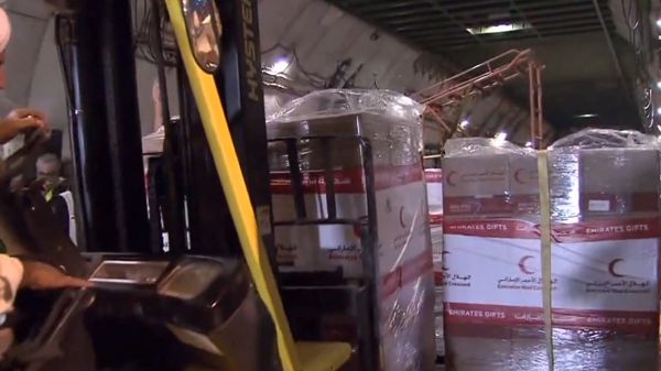 جهود إماراتية للقضاء على الفقر والجوع في العالم