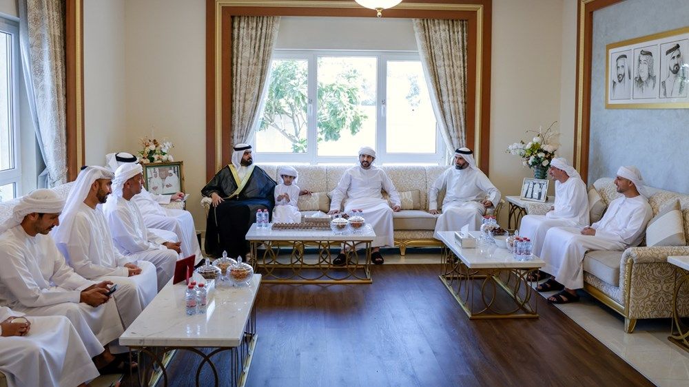 حمدان بن محمد وأحمد بن محمد يحضران أفراح الحميري والمنصوري