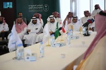 الخليج اليوم .. بتمويل سعودي.. تنفيذ مشروع تأهيل 200 معلم ومعلمة في اليمن