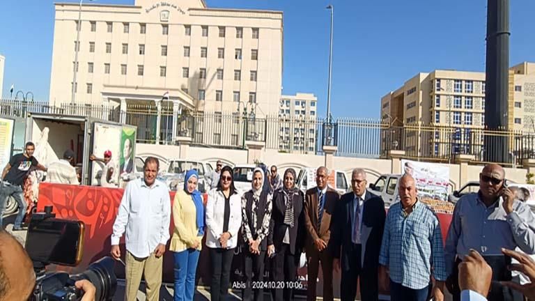 بيض ولحوم بتخفيضات 25%.. الزراعة تطلق 14 منفذًا متحركًا لبيع السلع بالإسكندرية