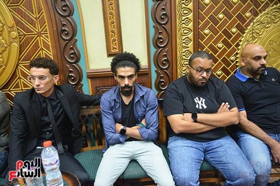 مدحت العدل ورامى صبرى فى عزاء أحمد على موسى بمسجد الشرطة