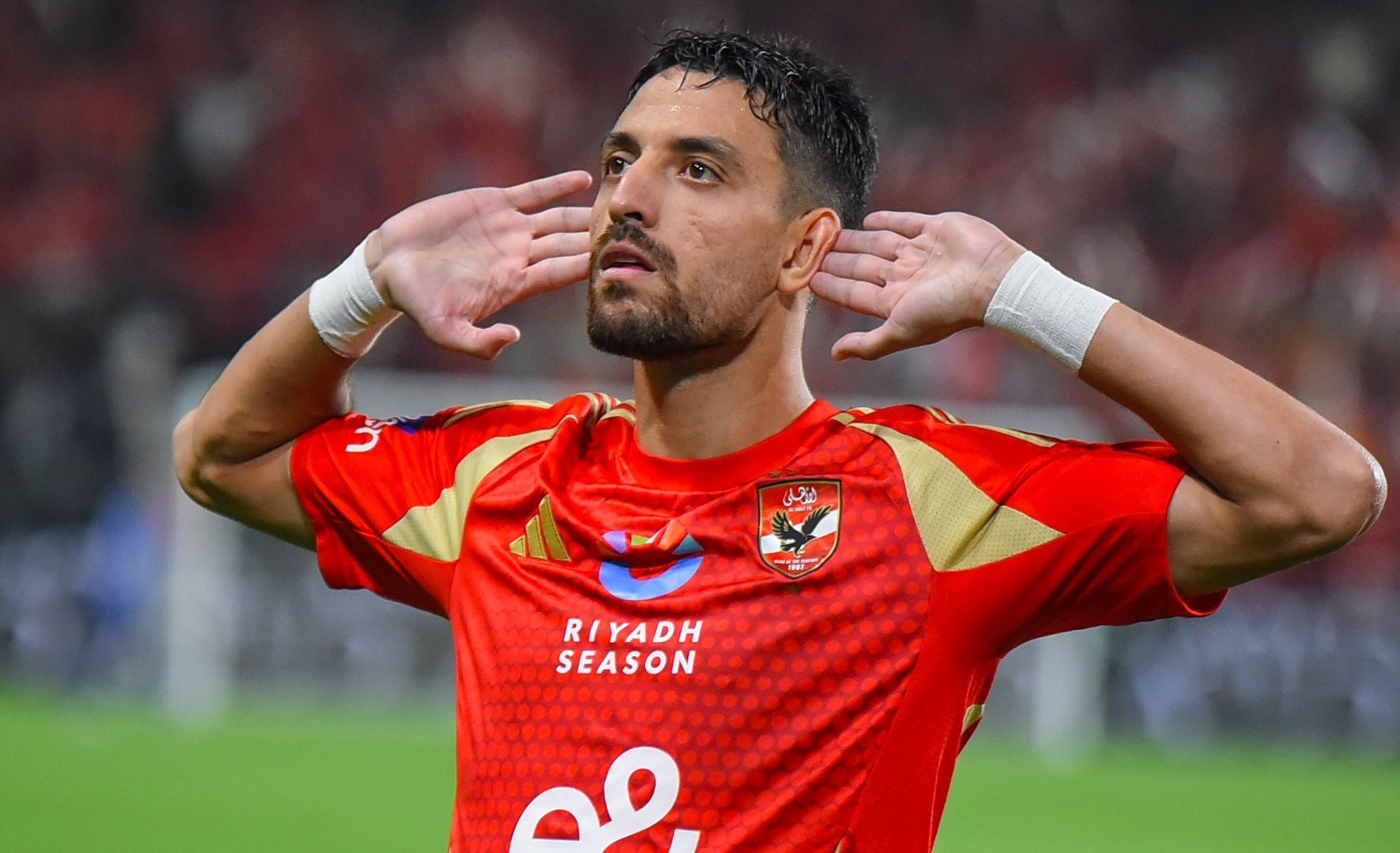 الامارات | قالها طاهر.. "نهائي سوبر" بين الأهلي والزمالك في أبوظبي