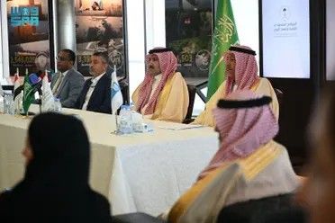 الخليج اليوم .. بتمويل سعودي.. تنفيذ مشروع تأهيل 200 معلم ومعلمة في اليمن