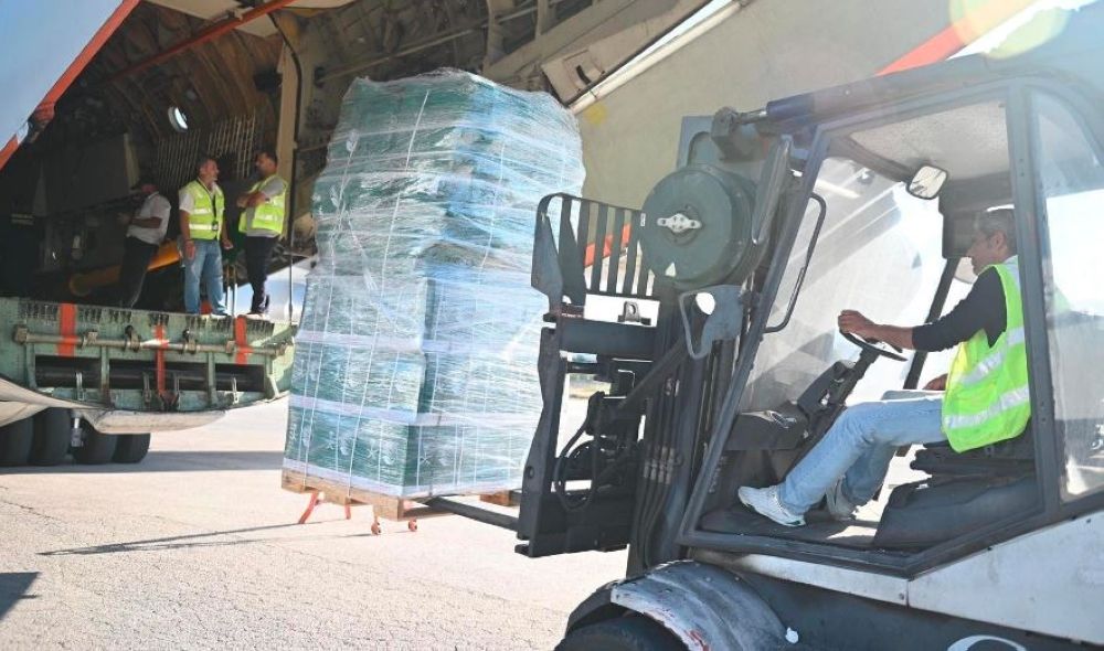 وصول الطائرة الإغاثية السعودية الثامنة لمساعدة الشعب اللبناني