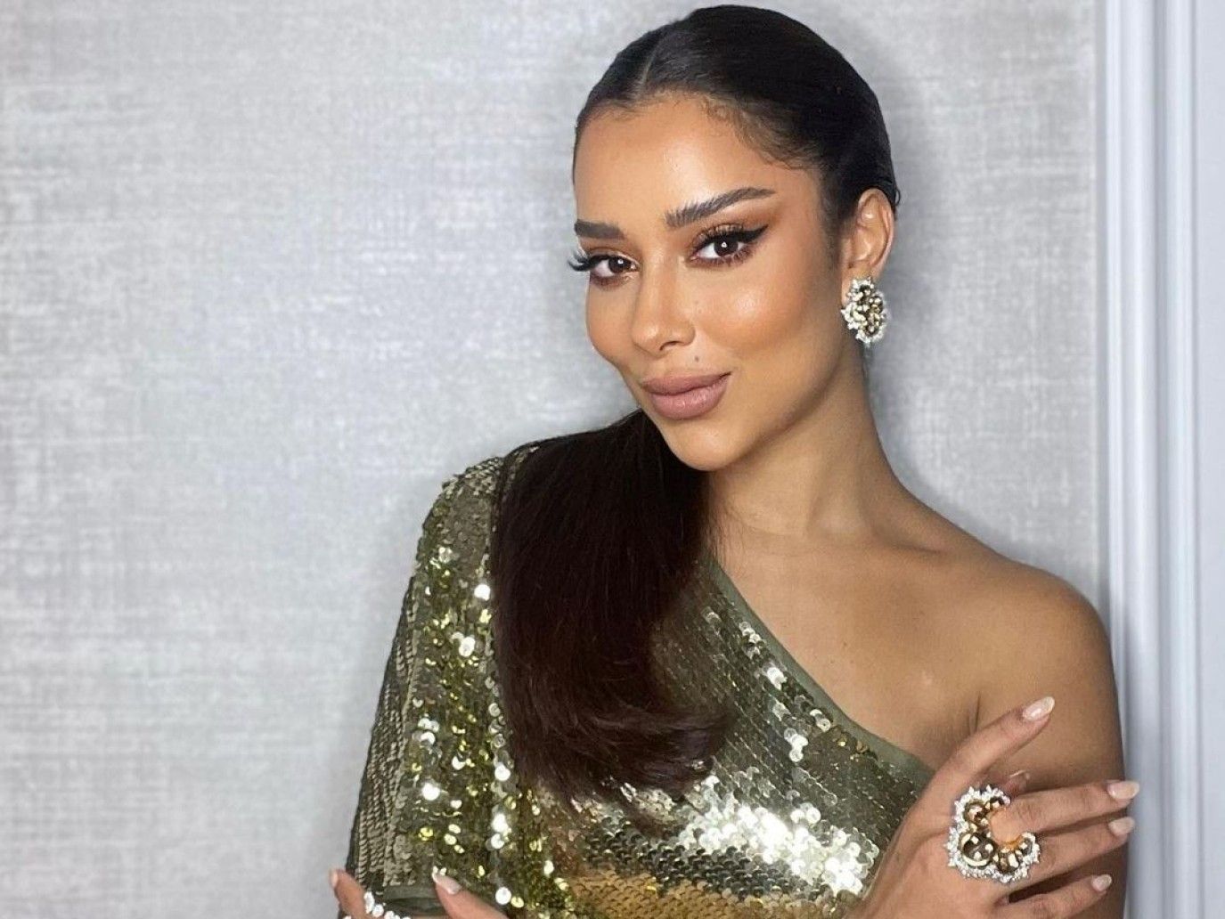 بلقيس فتحي في يوم ميلادها.. تطور لافت في إطلالاتها الجمالية في السنوات الأخيرة