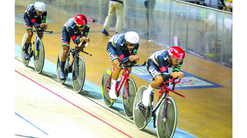 الامارات | منتخب الدراجات يشارك في البطولة العربية للمضمار