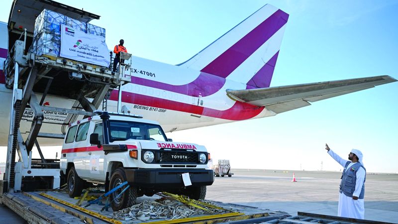 الامارات | دمشق تستقبل أول طائرة مساعدات إماراتية لدعم اللبنانيين والسوريين العائدين من لبنان