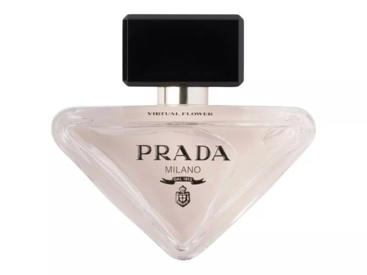 7 عطور منعشة مفضّلة لدينا للخريف: مثالية للباحثات عن رائحة مميزة جديدة