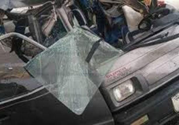 4 مصابين في انقلاب سوزوكي قبل مول شهير بالشيخ زايد