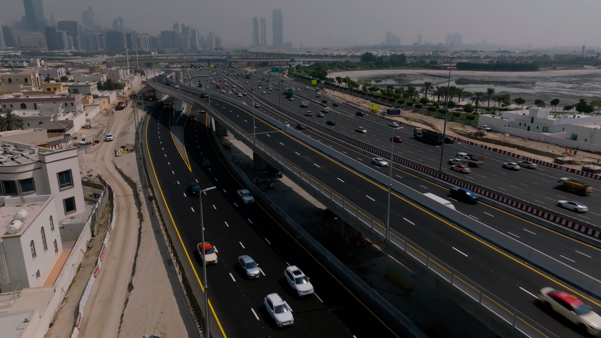 الامارات | "طرق دبي" تفتتح جميع مراحل مشروع تطوير شارع الخيل