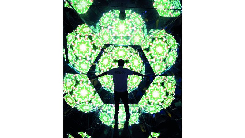 الامارات | رحلة بين الألوان السحرية في دبي