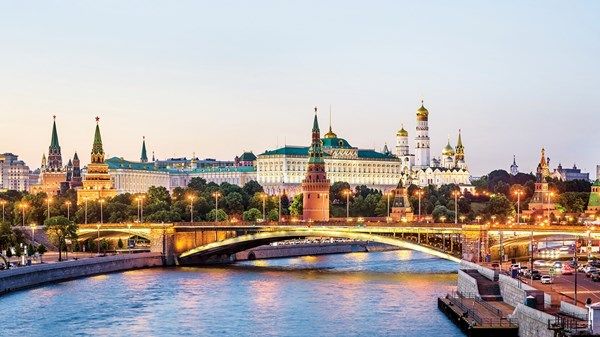 الإمارات وروسيا.. 53 عاماً من التعاون والشراكة