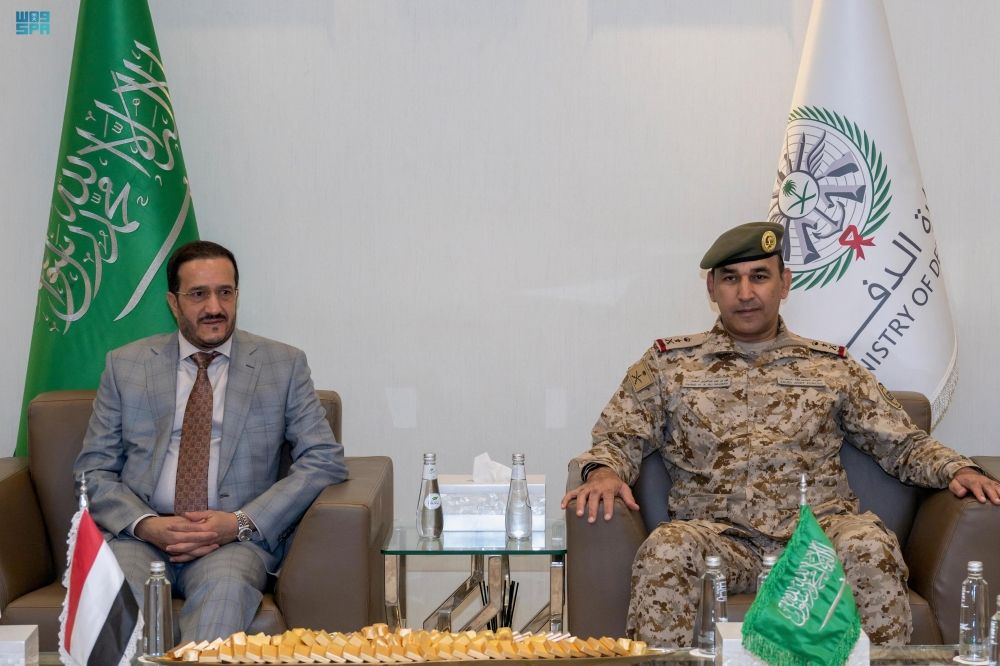 قائد القوات المشتركة يبحث دعم دول التحالف بقيادة المملكة للحكومة اليمنية