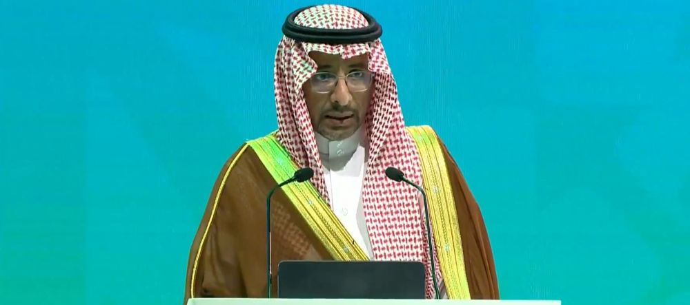 وزير الصناعة: مواكبة المتغيرات واستغلال الفرص تعززان التنافسية عالميا