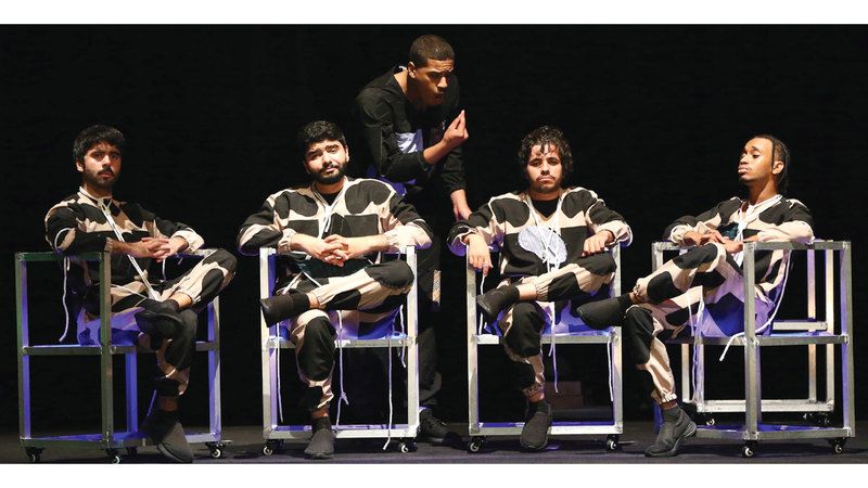 الامارات | «يرجى عدم الاتصال».. دوامة المكالمات تنهال على «دبي لمسرح الشباب»