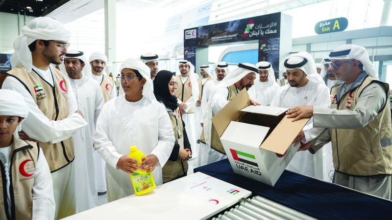 الامارات | 1100 طن من المساعدات الإغاثية حصيلة «الإمارات معك يا لبنـان»     