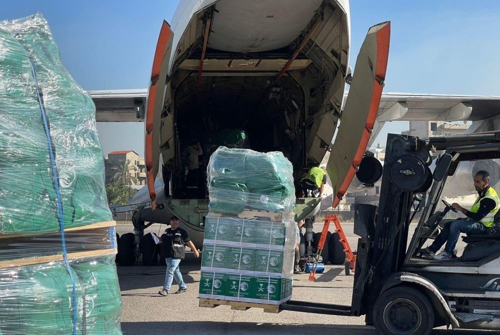 وصول الطائرة الإغاثية الـ11 ضمن الجسر الجوي السعودي لمساعدة لبنان