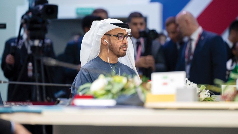 رئيس الدولة: الإمارات تدعم التنمية والسلام إقليمياً ودولياً