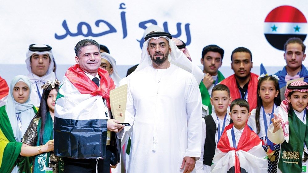 محمد بن راشد: سعيد بشغف هذا الجيل العربي بالمعرفة والقراءة