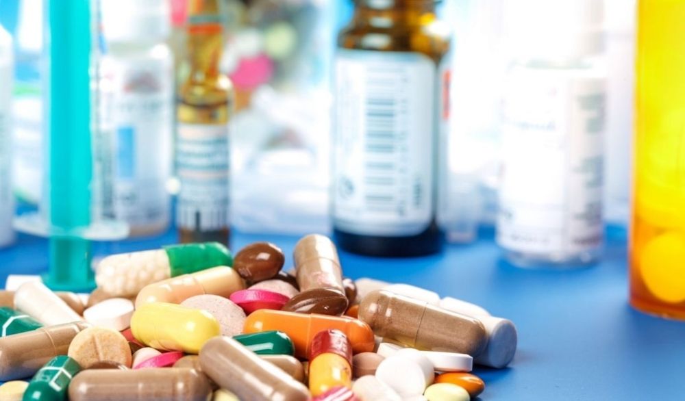 "الغذاء والدواء" ضبط حوالي 45 منشأة مخالفة و50 ألف مستحضر طبي في سبتمبر