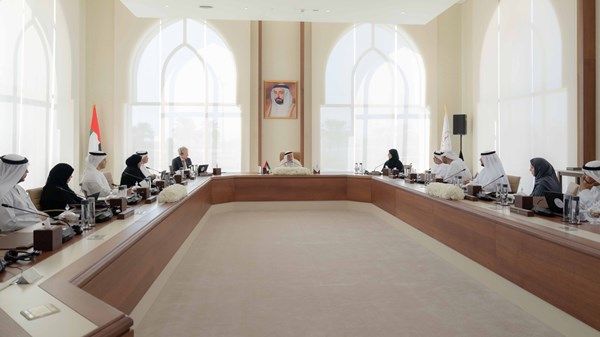 حاكم الشارقة يترأس اجتماع مجلس أمناء جامعة كلباء