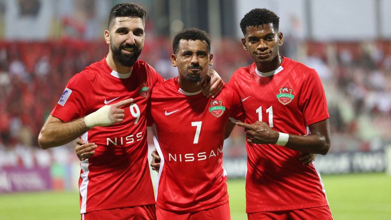 الامارات | عبدالمجيد حسين: شباب الأهلي والشارقة  أفضل فريقين في الدوري