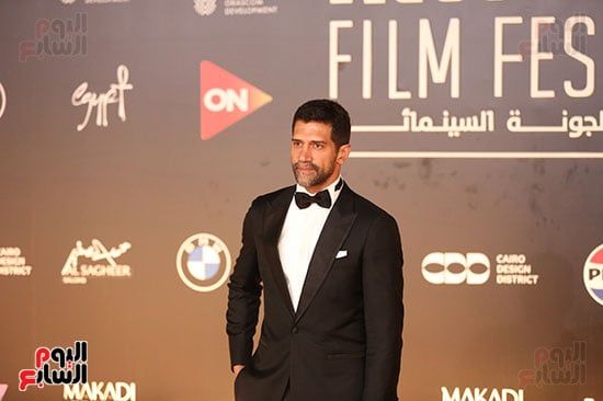 إطلالات نجمات الفن على السجادة الحمراء فى افتتاح مهرجان الجونة السينمائى.. صور