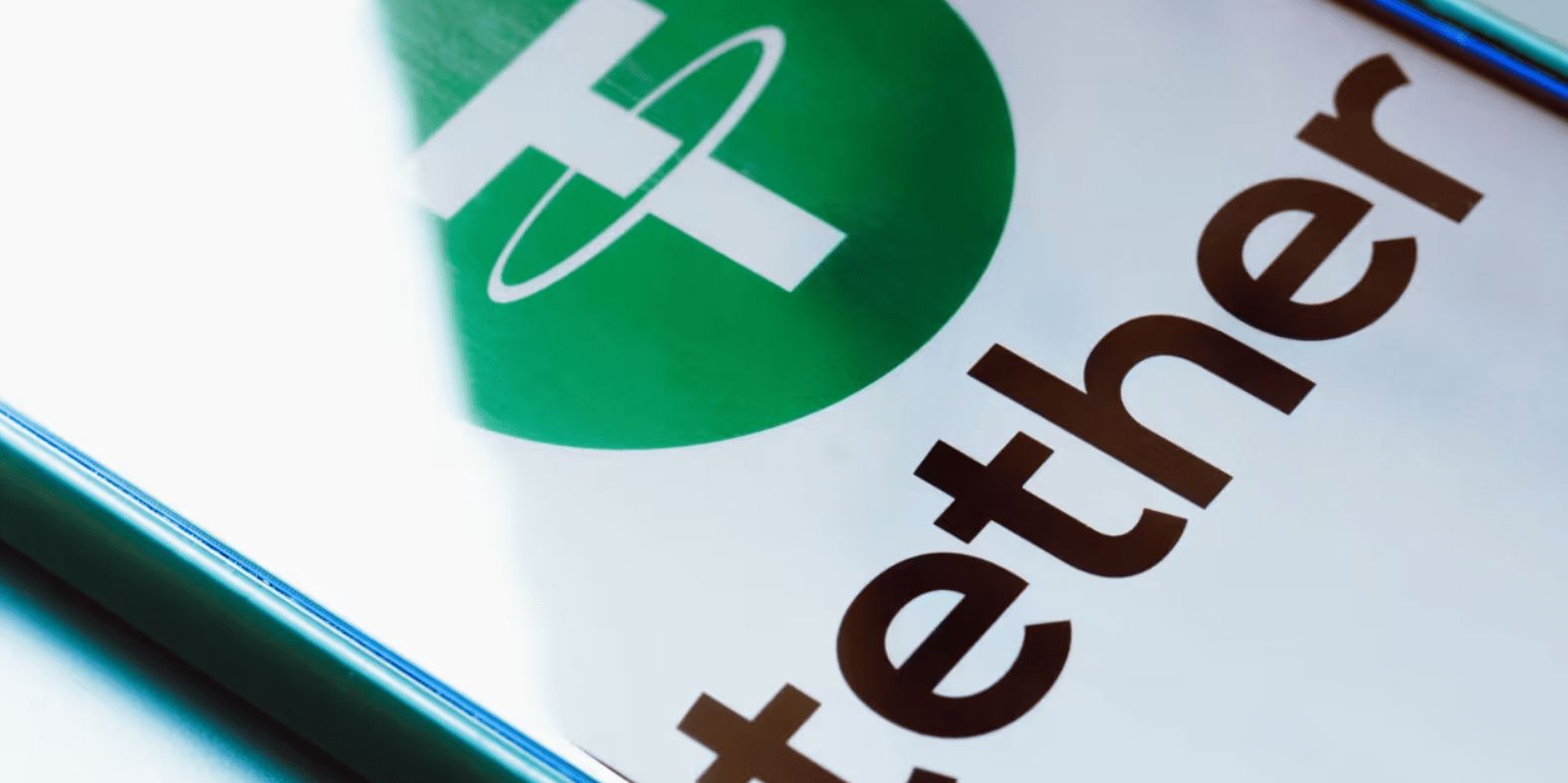 بعد شائعات التحقيق القانوني بشأن شركة التيثر: سوق الكريبتو يتراجع وعمليات تصفية بالجملة!