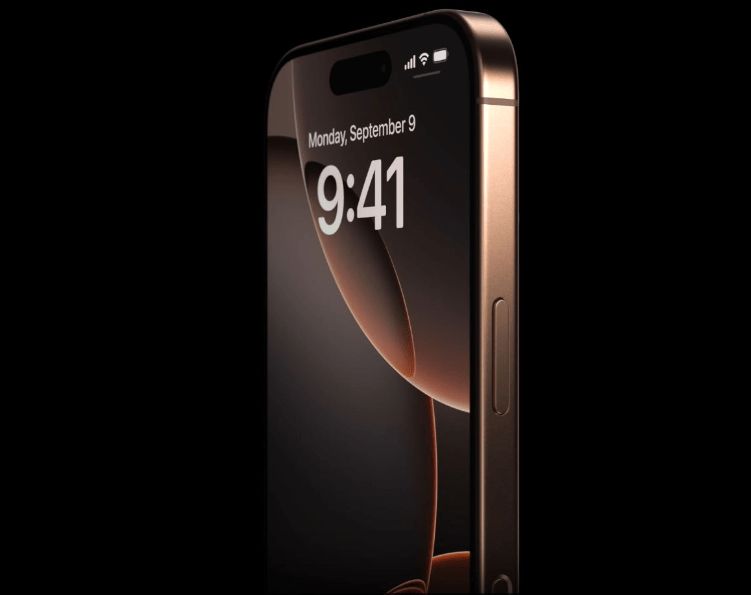 تكنولوجيا: هاتف iPhone 17 Pro Max يأتي بتصميم أصغر في نظام “dynamic island”