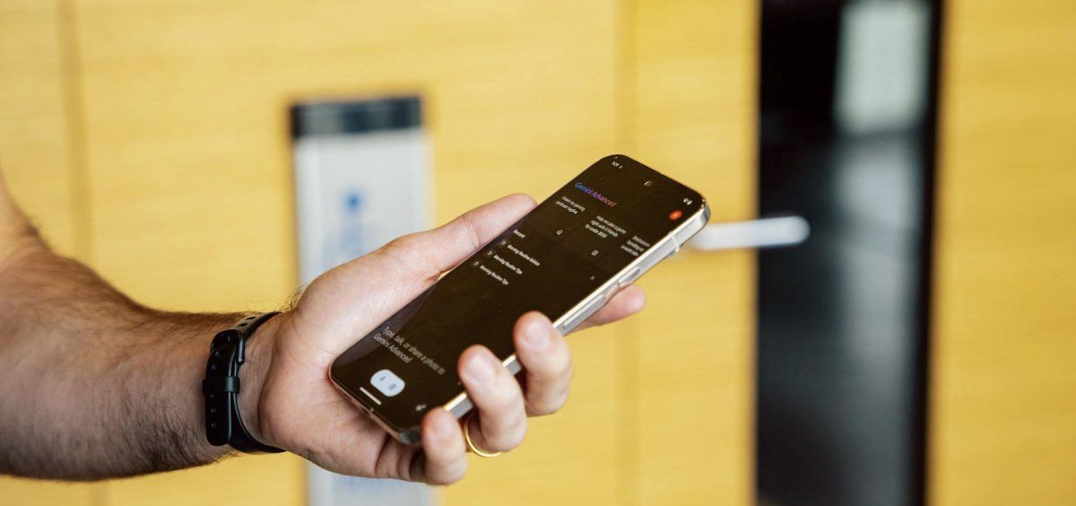 تكنولوجيا: تطوير الوضع الداكن في تطبيق Gemini