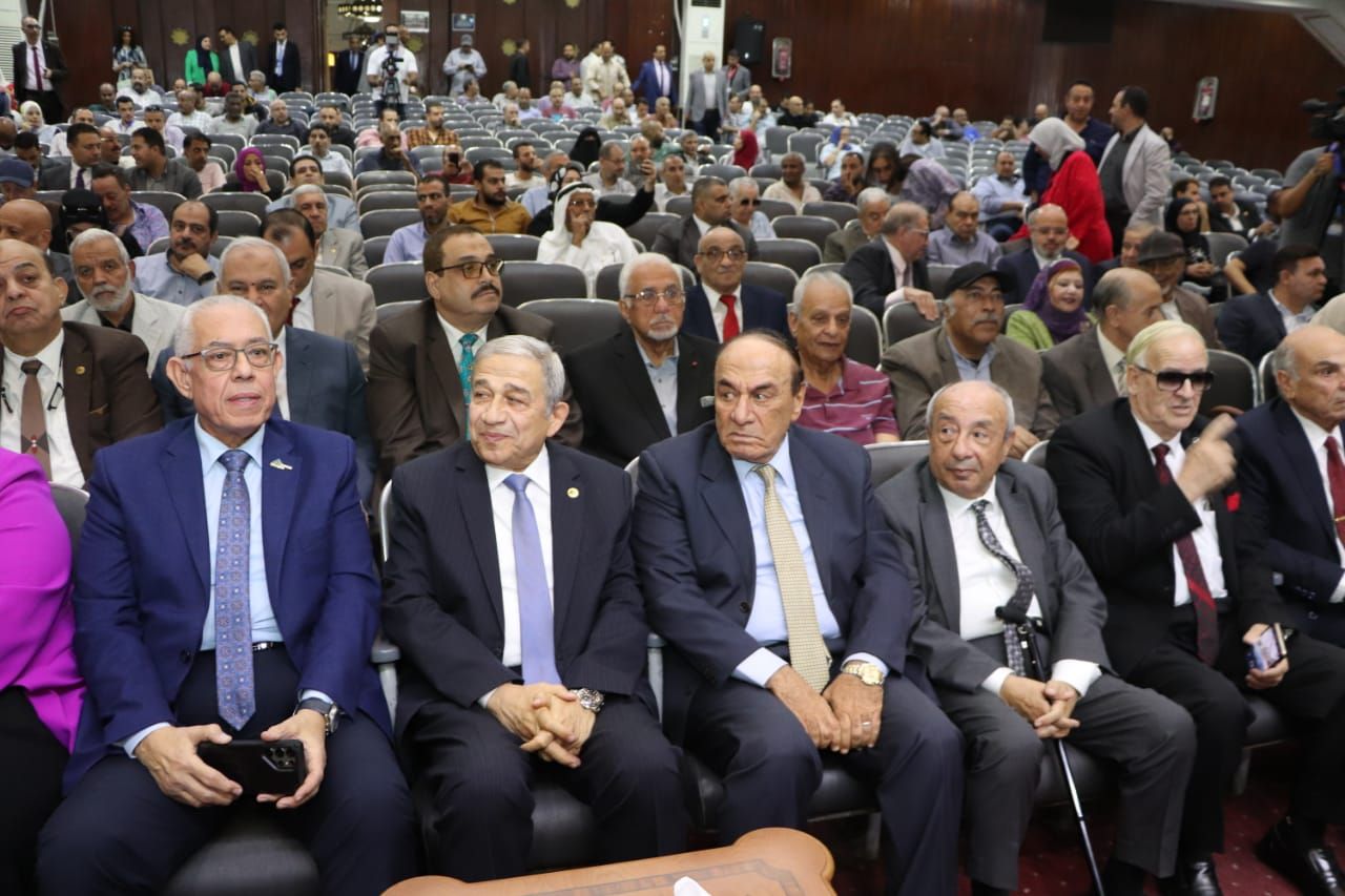 نقيب المهندسين: القوات المسلحة سطرت ملحمة وطنية فى حرب أكتوبر لاسترداد الأرض