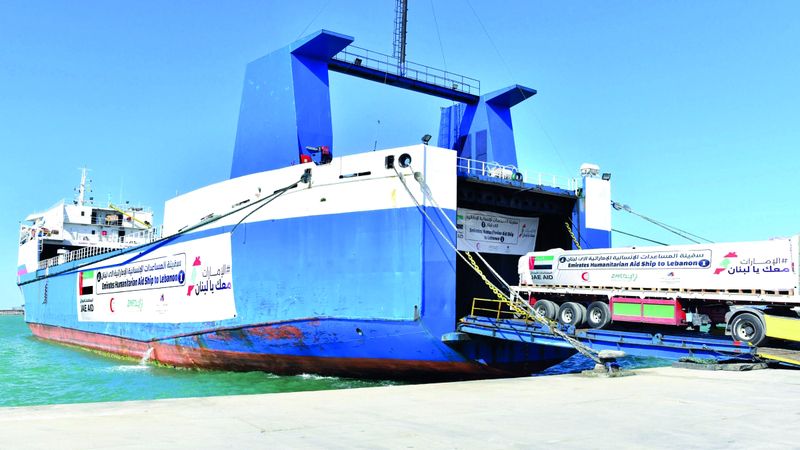 الامارات | سفينة إماراتية محمّلة بـ 2000 طن مساعدات تصل إلى مرفأ بيروت