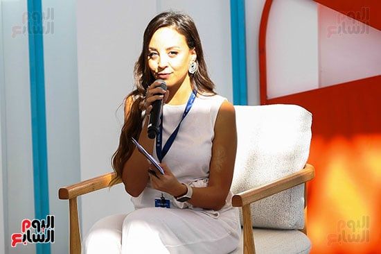 محمود حميدة يعبر عن مشاعره تجاه تكريمه بمهرجان الجونة السينمائى بالبكاء