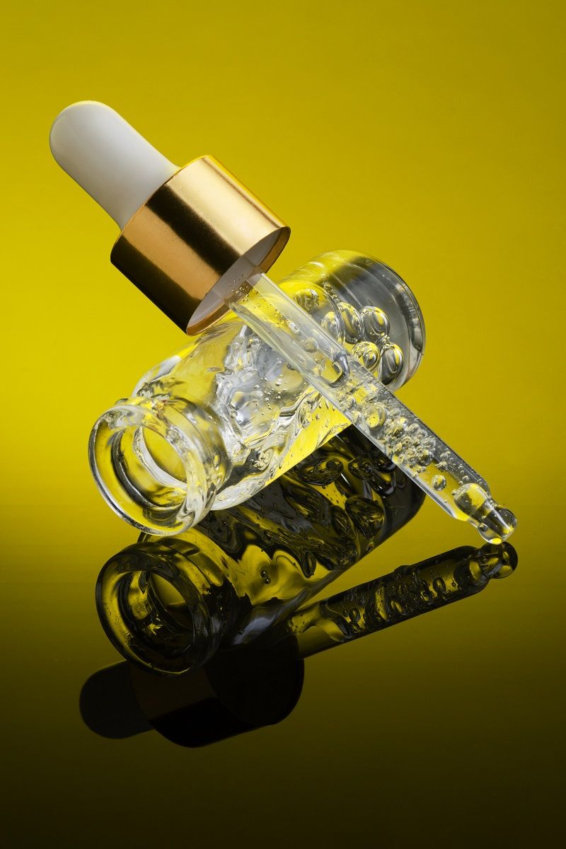 السيروم.. دليل شامل حول أهميته في الحفاظ على شباب البشرة وجمالها