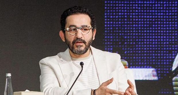 أحمد حلمي يبحث عن معجب مغربي نسي رقمه.. ما القصة؟