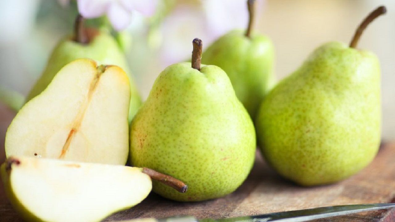 الامارات | هذا ما تفعله الكمثرى بمستويات السكر في جسمك