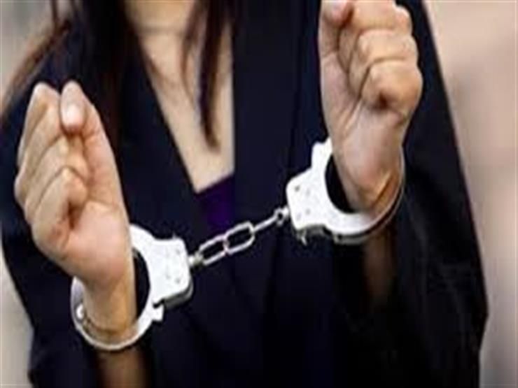 "الساعة بـ 10 آلاف".. حبس فتاة أجنبية بتهمة ممارسة الدعارة بالقاهرة الجديدة