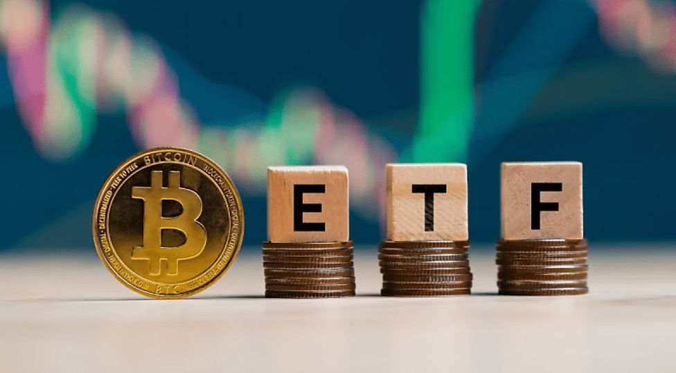 ارتفاع قياسي في التدفقات المالية نحو صناديق ETF البيتكوين: التفاصيل
