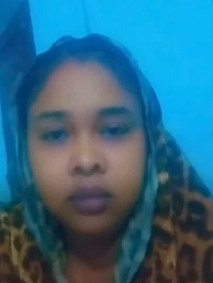 شاهد بالصورة والفيديو.. حسناء سودانية “منفصلة” عن زوجها: (ما بعرس مواطن عادي تاني.. سأتزوج من جياشي أو استخبارات وأحمل السلاح وأقاتل معه)