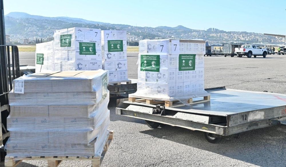 وصول الطائرة السعودية الـ15 لإغاثة لبنان