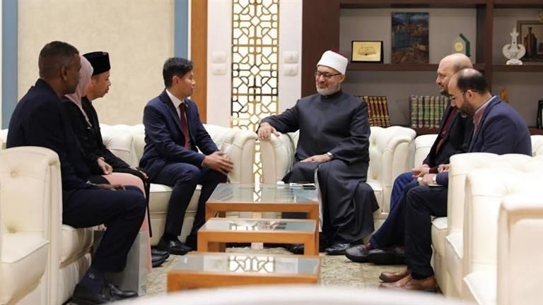 المفتي يستقبل سفير بروناي لبحث تعزيز التعاون