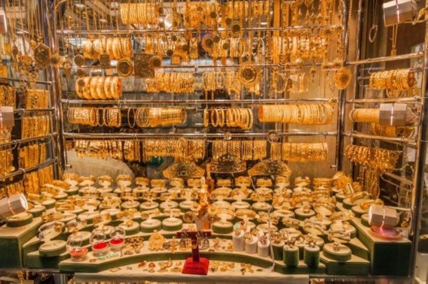 سعر جرام الذهب اليوم في مصر.. عيار 21 يسجل 3740 جنيها