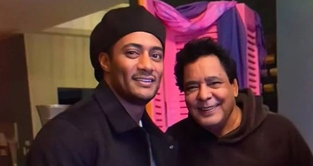 محمد منير يعلّق على صورته مع محمد رمضان: مفاجأة غنائية قريباً