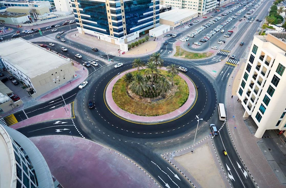 الامارات | "طرق دبي" تنجز أعمال التحسينات المرورية في عود ميثاء