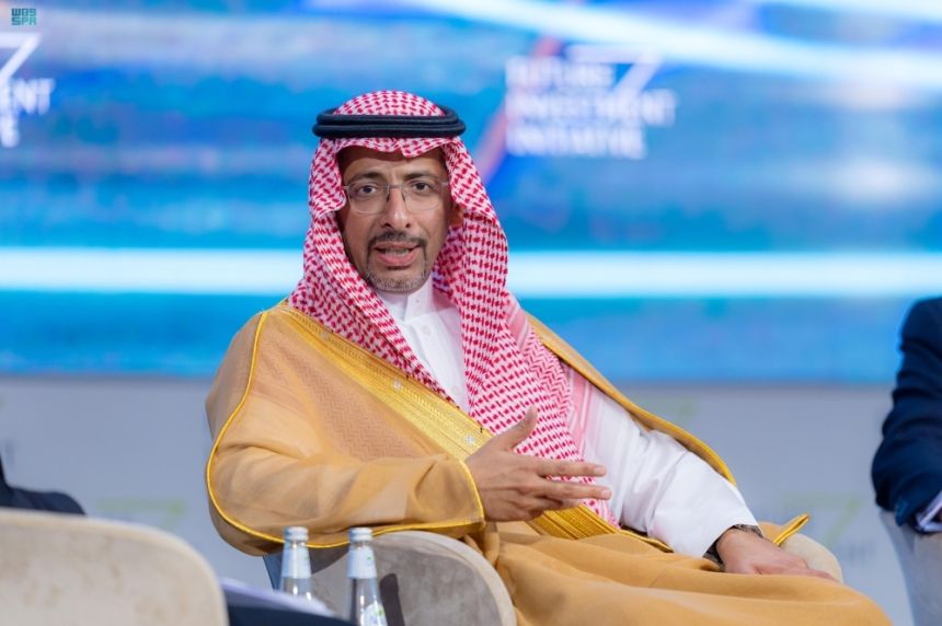 "الخريّف": البحث والابتكار والكفاءة البشرية ركائز الثورة الصناعية الخامسة