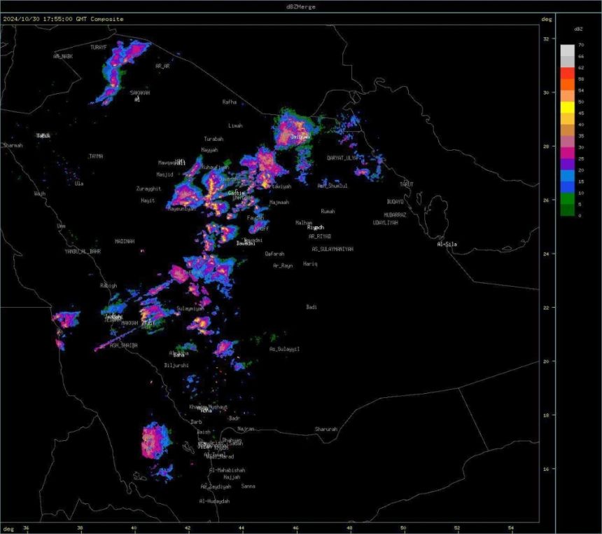 الأرصاد يحذر من أمطار غزيرة على عدة مناطق بالمملكة