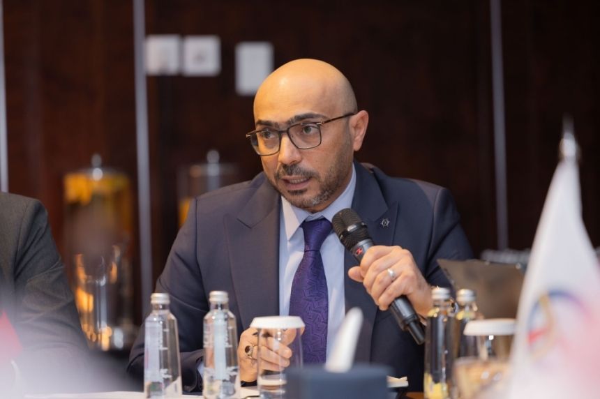 «هيئة الربط الكهربائي» تبحث استعدادات تصدير الطاقة إلى العراق